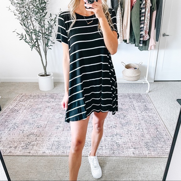 Black & White Striped Short Sleeve T-shirt Dress - Picture 8 of 10